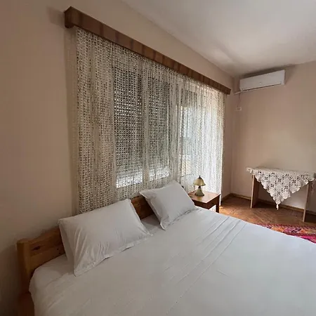 Historical Center Flat Tiran